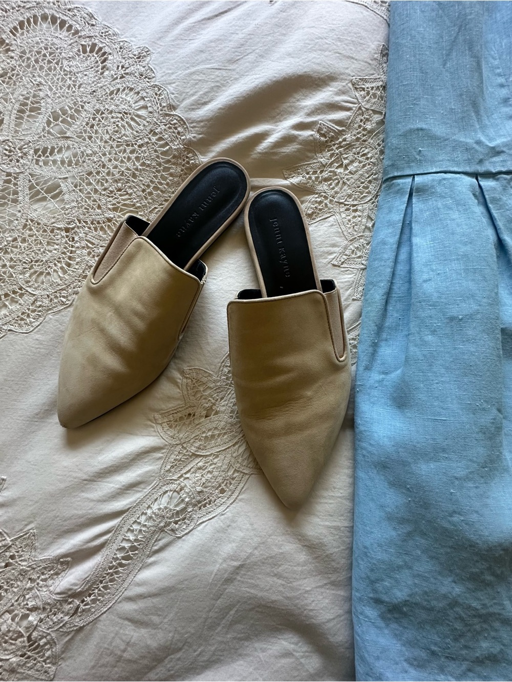 jenni kayne cream suede mules, 40 (US 10)